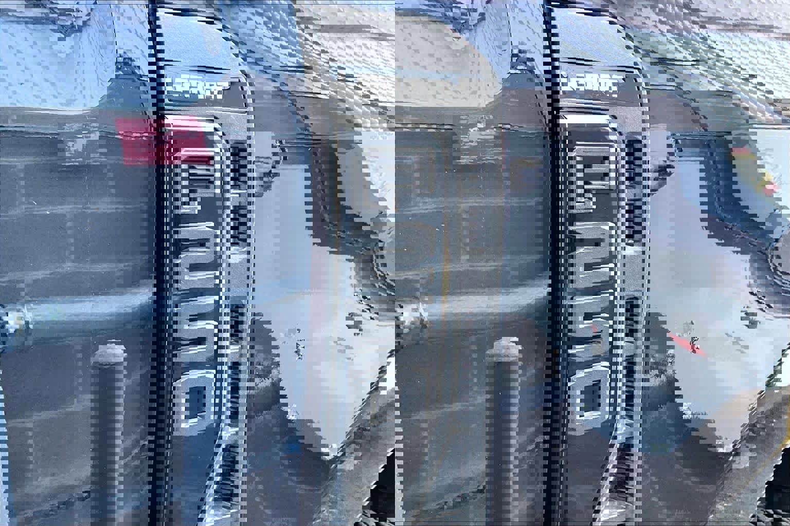 Certified 2023 Ford F250 Lariat w/ Tremor Off-Road Package image 13