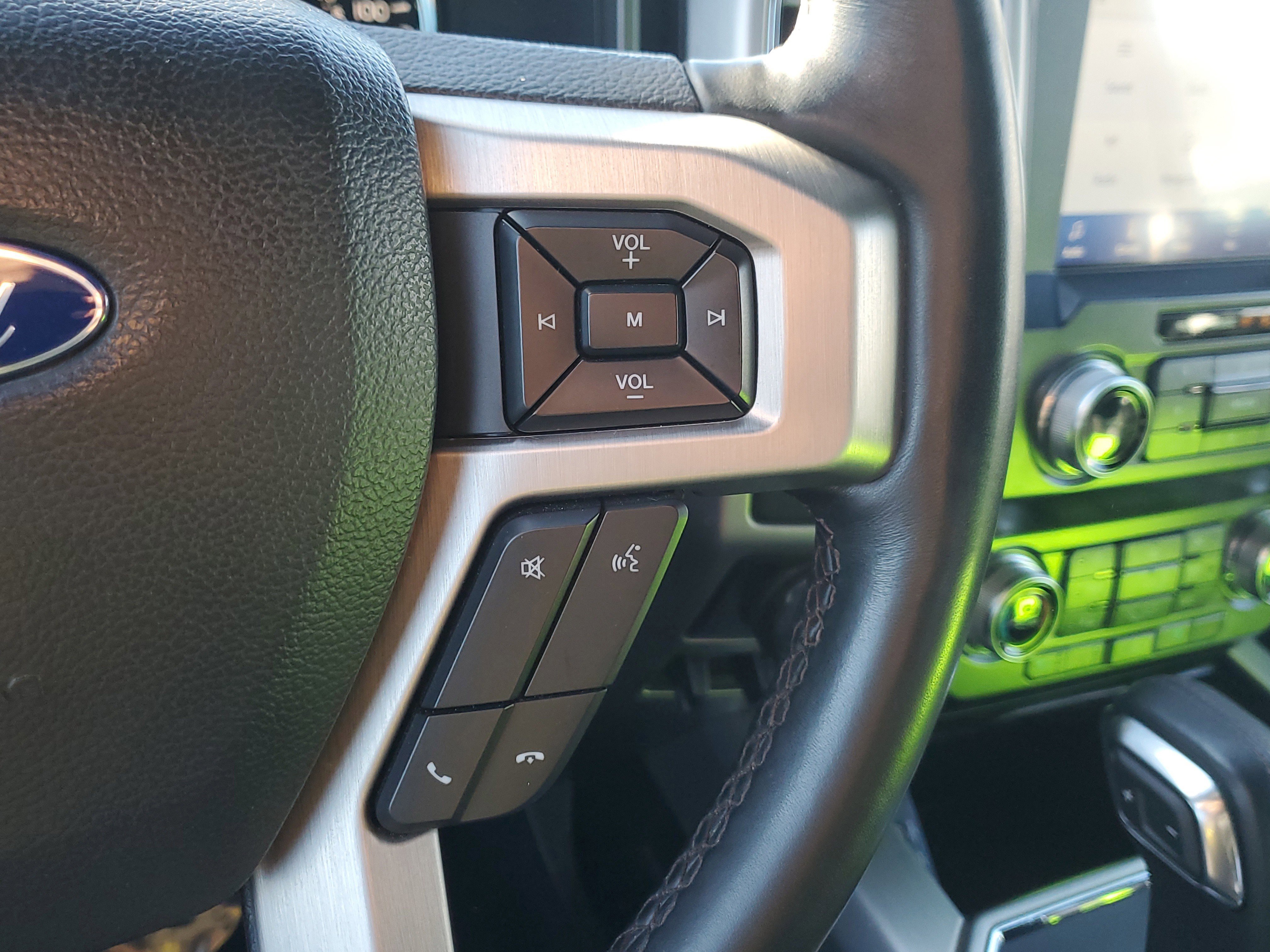 Certified 2019 Ford F150 Platinum w/ Equipment Group 701A Luxury image 24