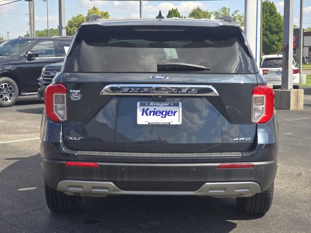 Certified 2022 Ford Explorer XLT w/ Equipment Group 202A AWD/4WD image 15