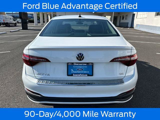 Used 2024 Volkswagen Jetta SE FWD image 6