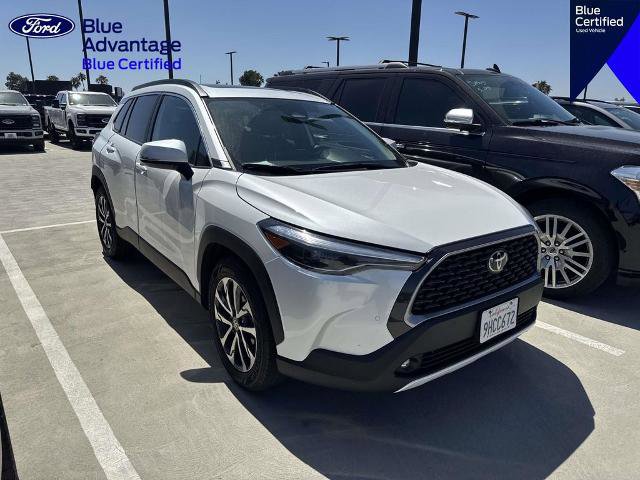 Used 2023 Toyota Corolla Cross XLE w/ Convenience Package FWD image 15