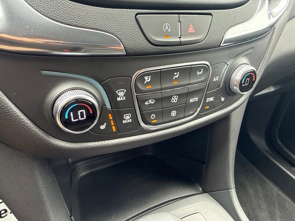 Used 2024 Chevrolet Equinox LT AWD/4WD image 19