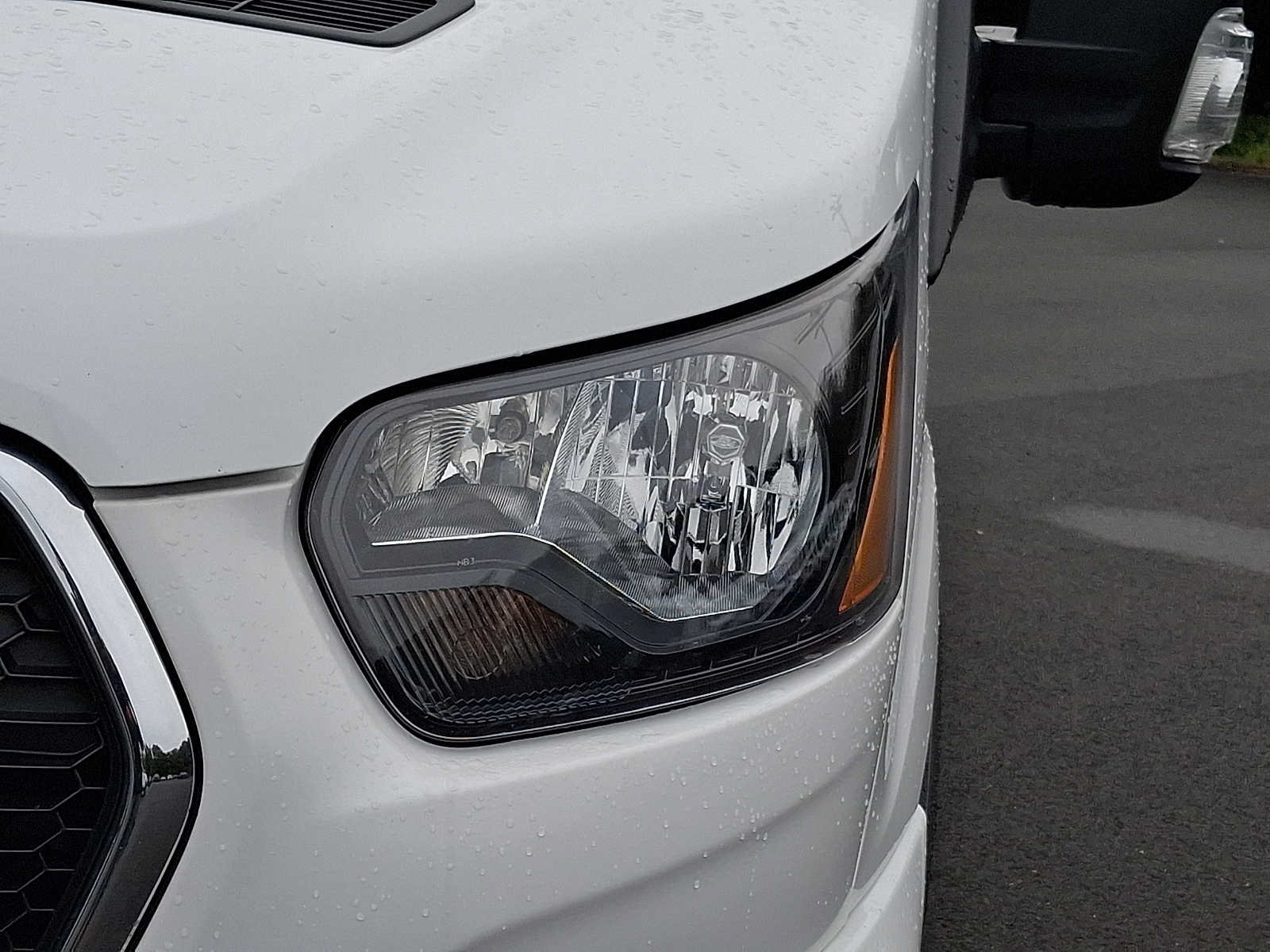 Certified 2025 Ford Transit 350 XLT RWD image 9