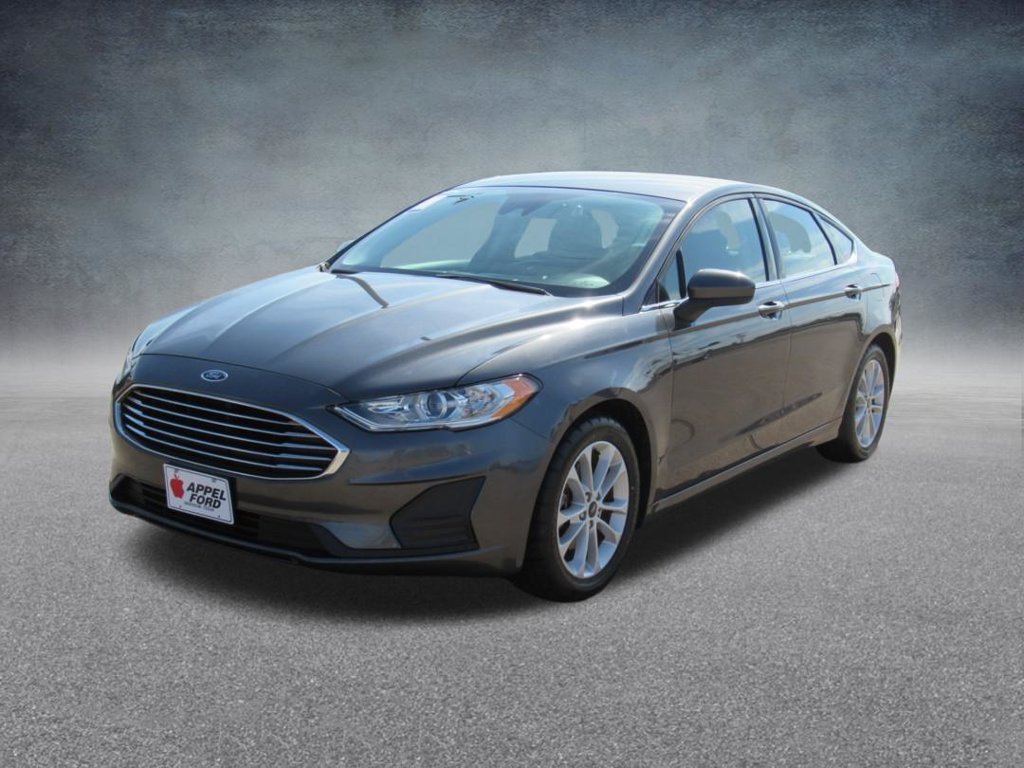 Certified 2019 Ford Fusion SE FWD image 2