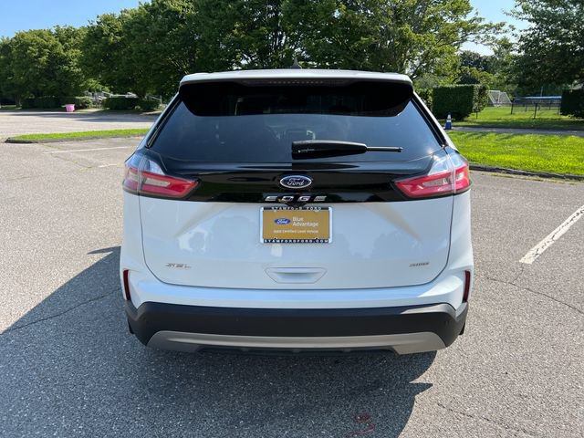 Certified 2023 Ford Edge SEL w/ Convenience Package AWD/4WD image 9