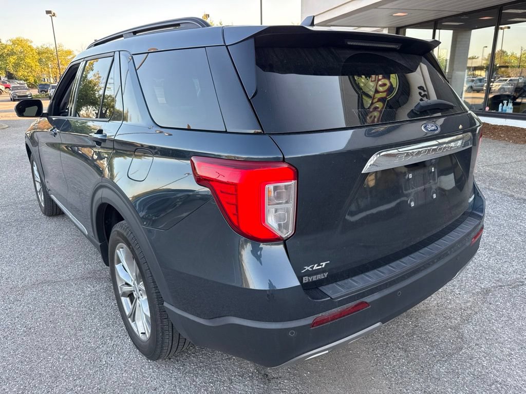 Certified 2024 Ford Explorer XLT w/ Equipment Group 202A AWD/4WD image 11