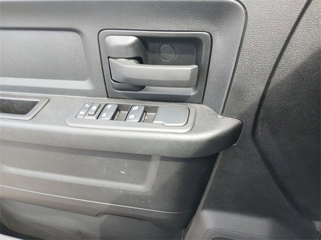 Used 2025 RAM 2500 Tradesman w/ Chrome Appearance Group image 17