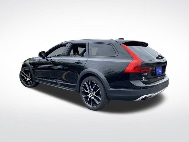 Used 2018 Volvo V90 T6 Cross Country w/ Protection Package image 5