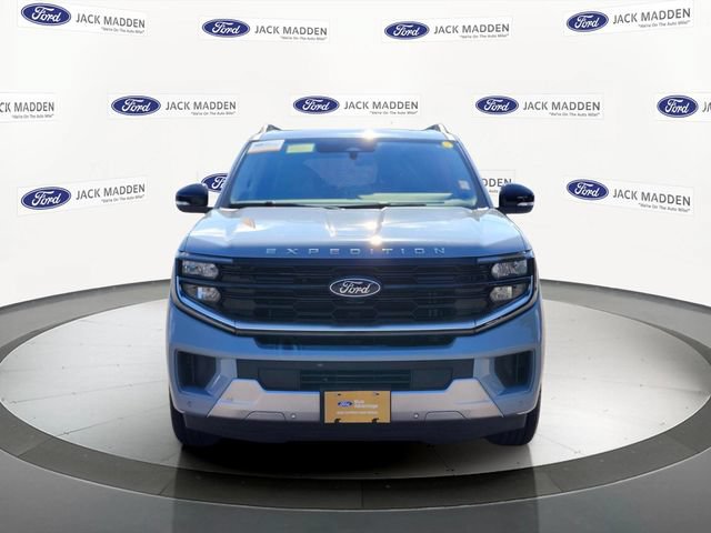 Certified 2025 Ford Expedition Max Platinum w/ Driver's Package AWD/4WD image 8