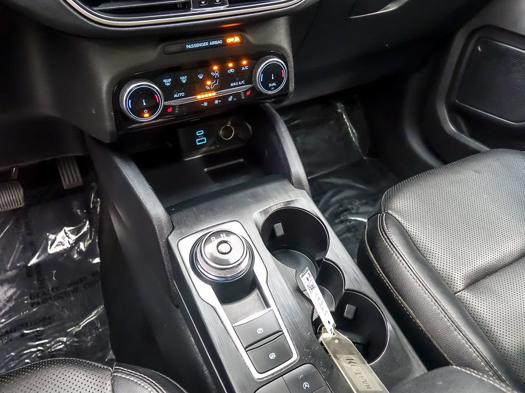 Certified 2022 Ford Escape SEL AWD/4WD image 19