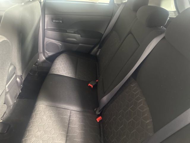 Used 2025 Mitsubishi Outlander Sport ES AWD/4WD image 24