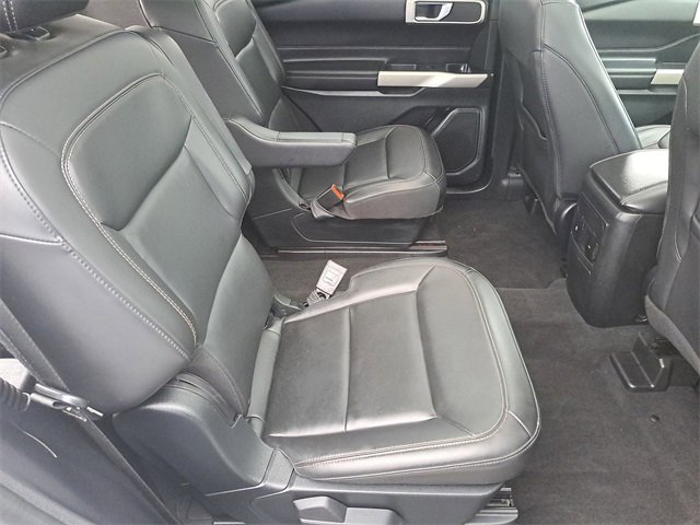 Certified 2022 Ford Explorer XLT w/ Equipment Group 202A image 26