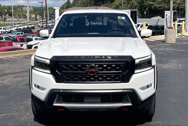 Used 2024 Nissan Frontier Pro-X RWD image 3
