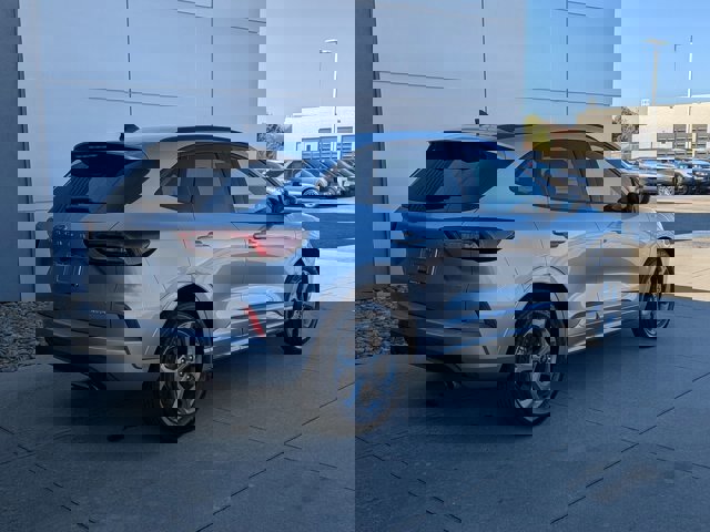 Certified 2023 Ford Escape ST-Line image 5