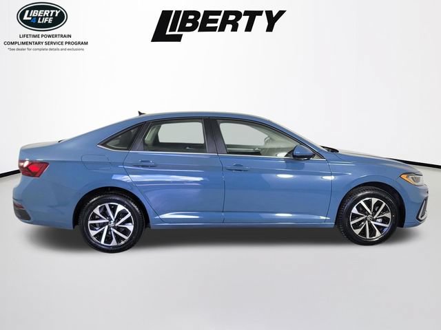 Used 2025 Volkswagen Jetta S FWD image 2
