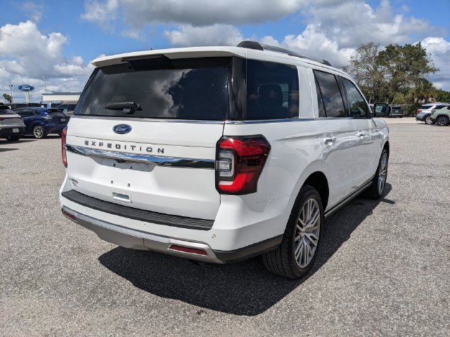 Certified 2022 Ford Expedition Limited AWD/4WD image 4