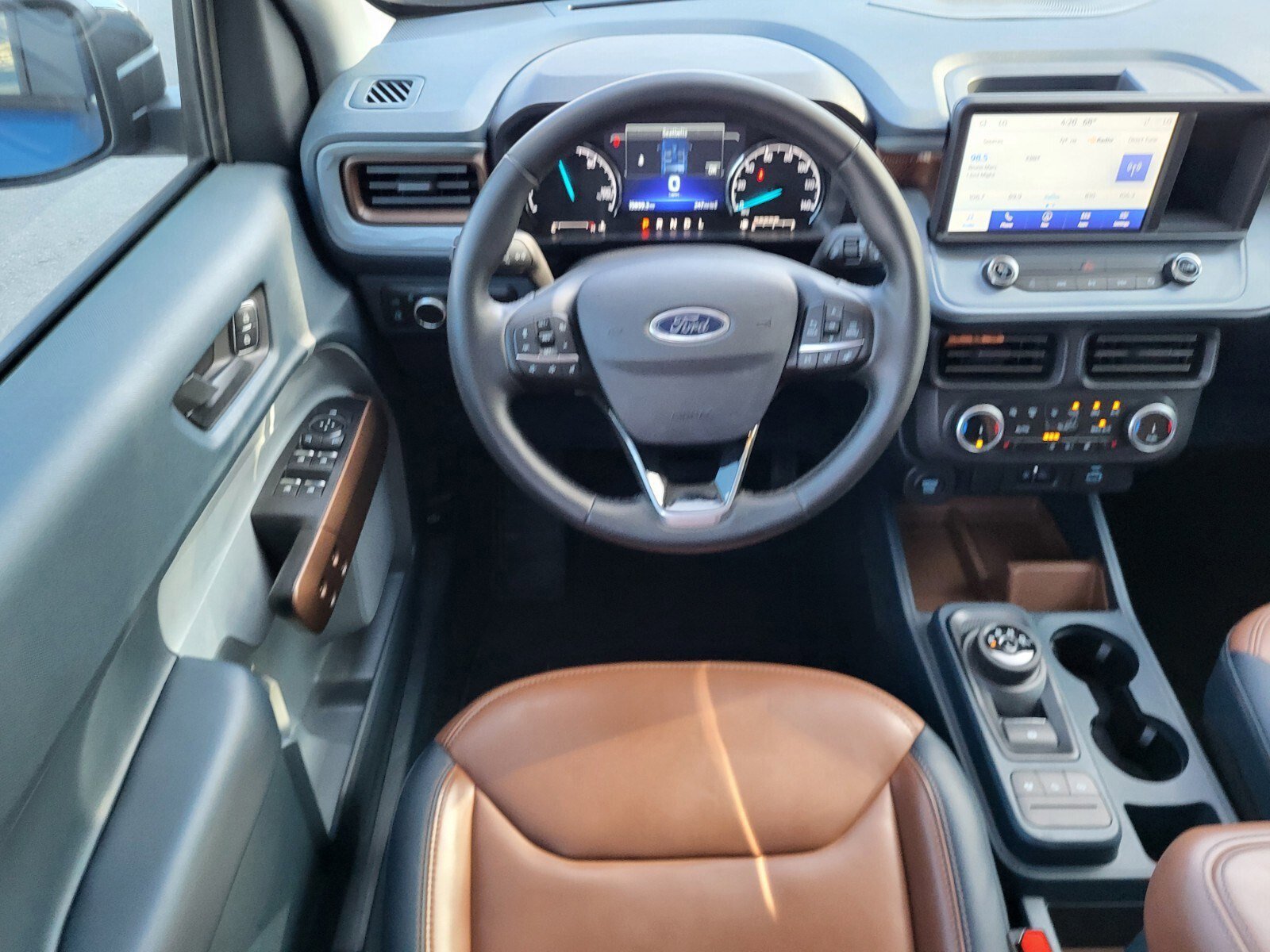 Certified 2024 Ford Maverick Lariat image 15