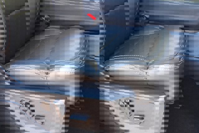 Certified 2025 Ford Expedition Platinum image 12