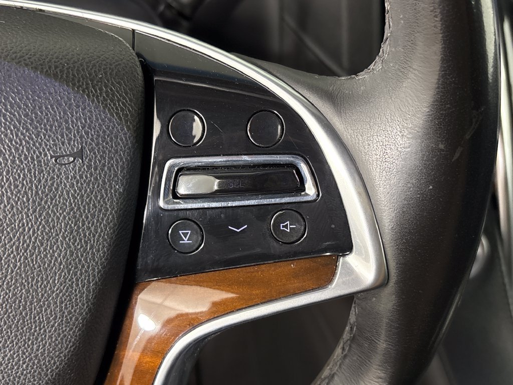 Used 2018 Cadillac Escalade 2WD image 29