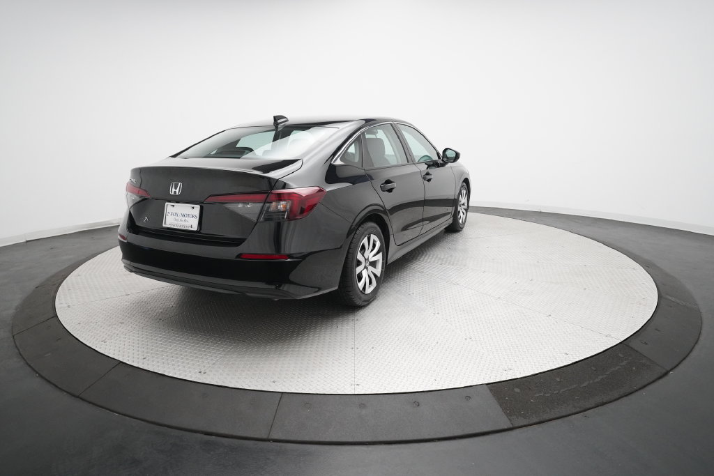 Used 2025 Honda Civic LX image 32