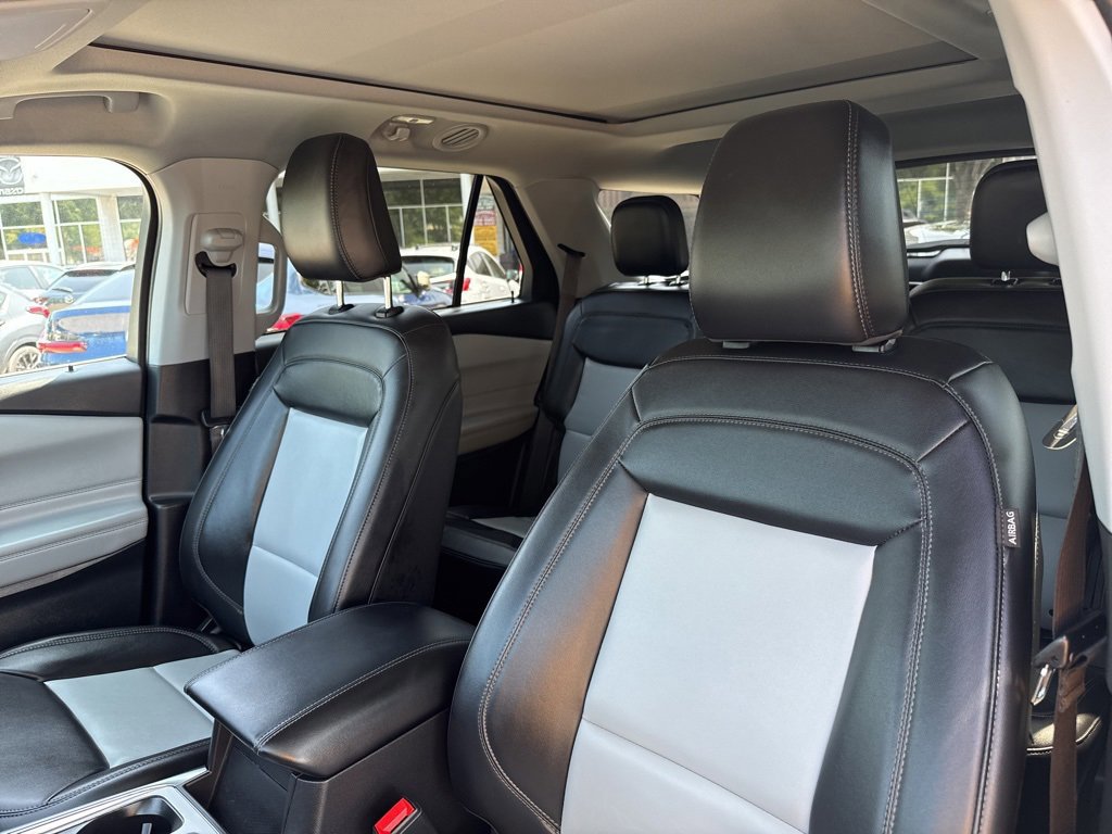 Certified 2023 Ford Explorer XLT w/ Equipment Group 202A image 23