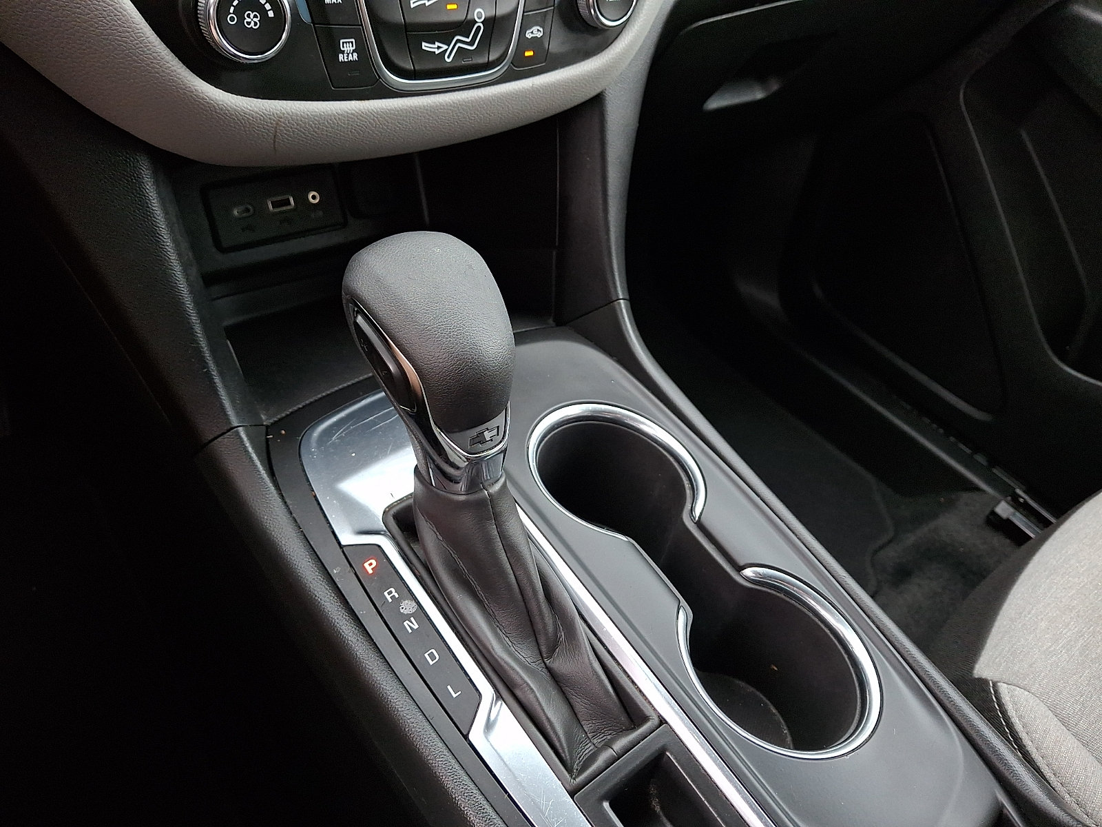 Used 2023 Chevrolet Equinox LS w/ LS Convenience Package FWD image 22