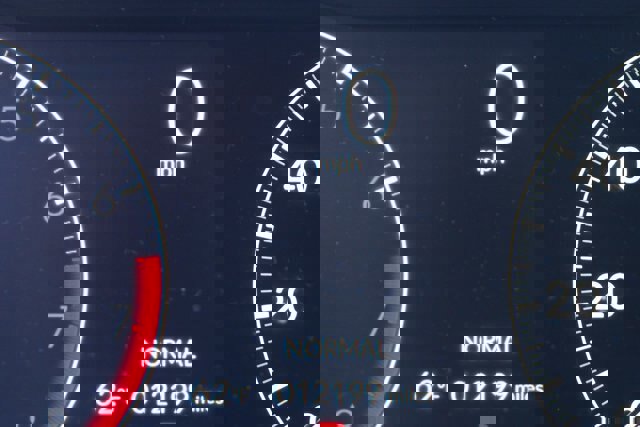 Used 2025 Honda CR-V EX-L image 31