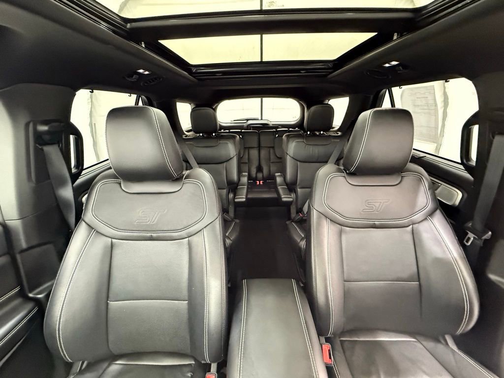 Certified 2023 Ford Explorer ST w/ Equipment Group 401A image 30
