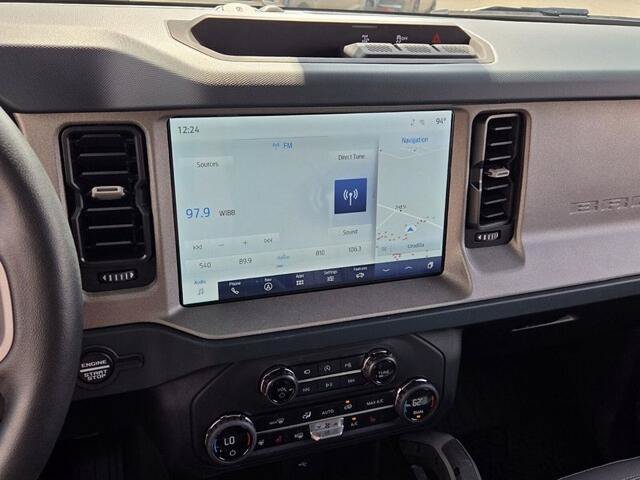 Certified 2024 Ford Bronco Outer Banks AWD/4WD image 18