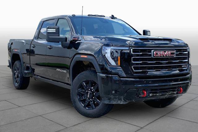 Used 2025 GMC Sierra 2500 AT4 w/ AT4 Premium Plus Package AWD/4WD image 3
