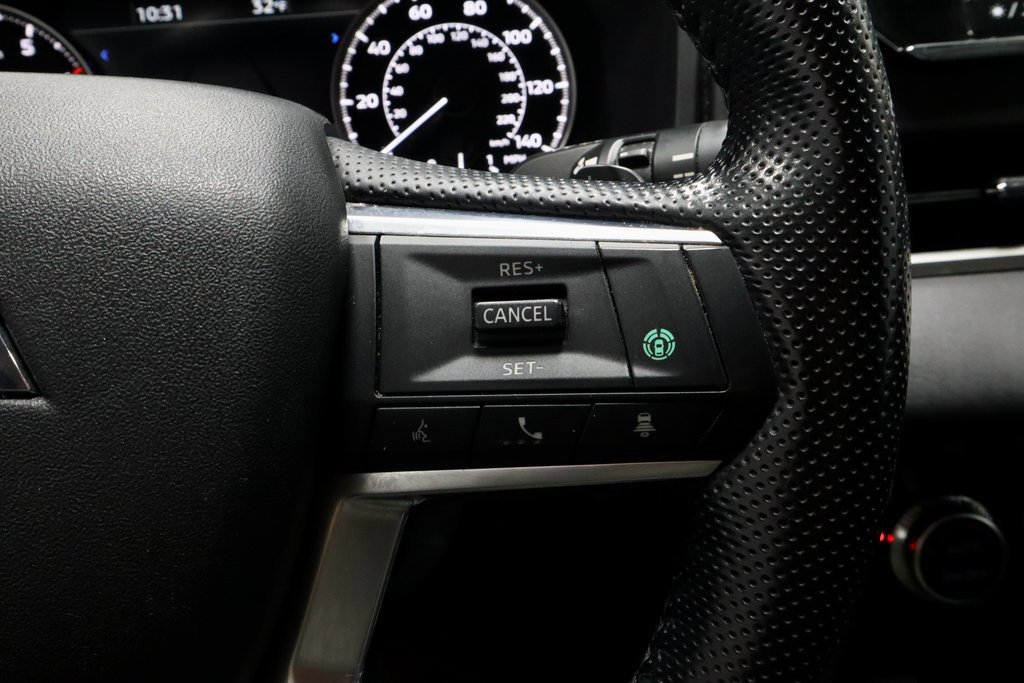 Used 2022 Mitsubishi Outlander SE image 27