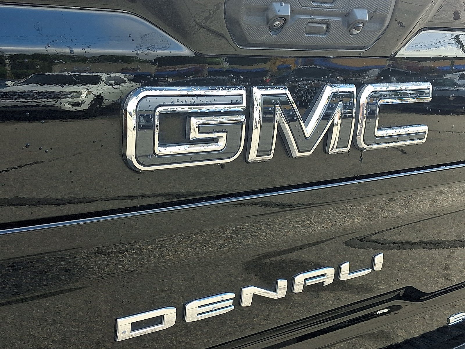 Used 2024 GMC Sierra 3500 Denali Ultimate AWD/4WD image 29