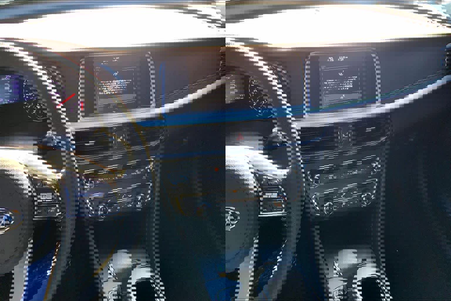 Used 2020 Kia Optima LX image 9