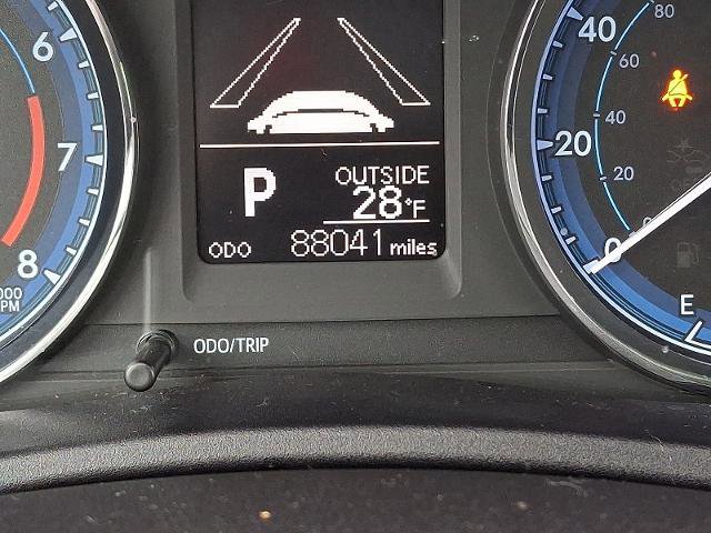 Used 2019 Toyota Corolla LE image 18