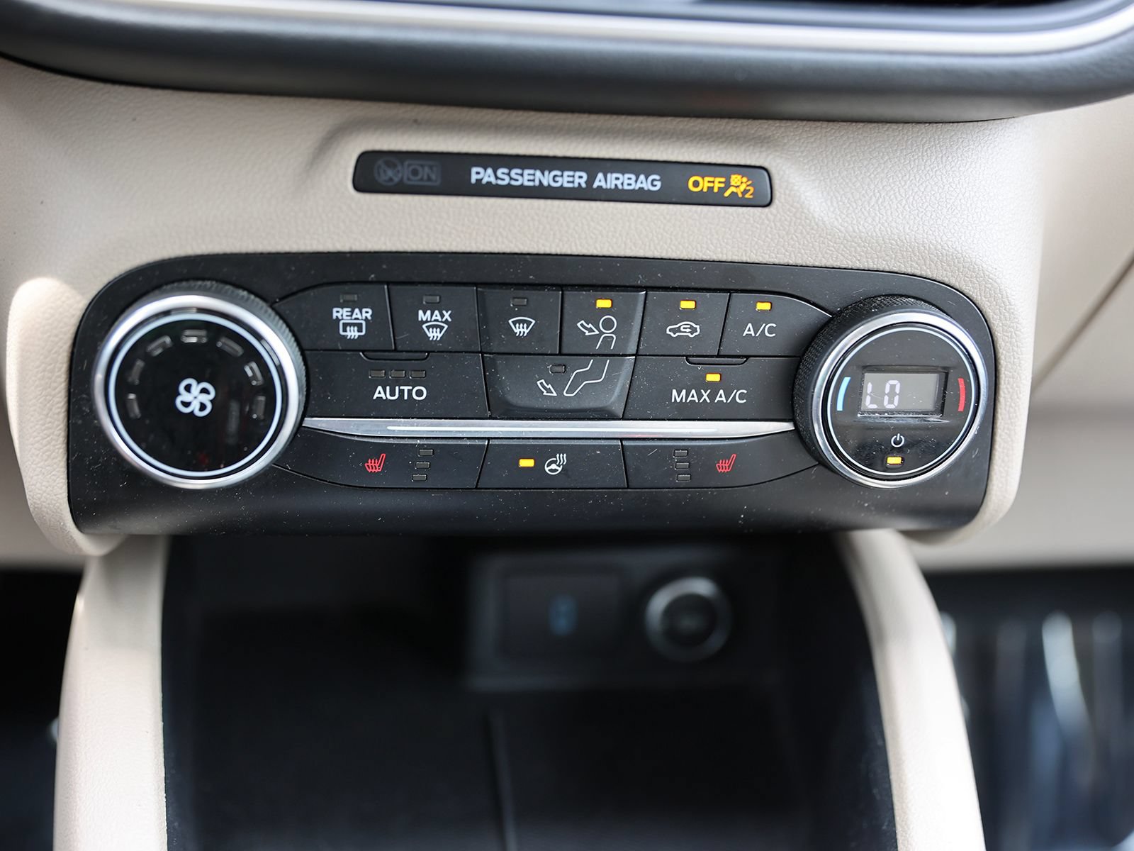 Certified 2020 Ford Escape SEL AWD/4WD image 27