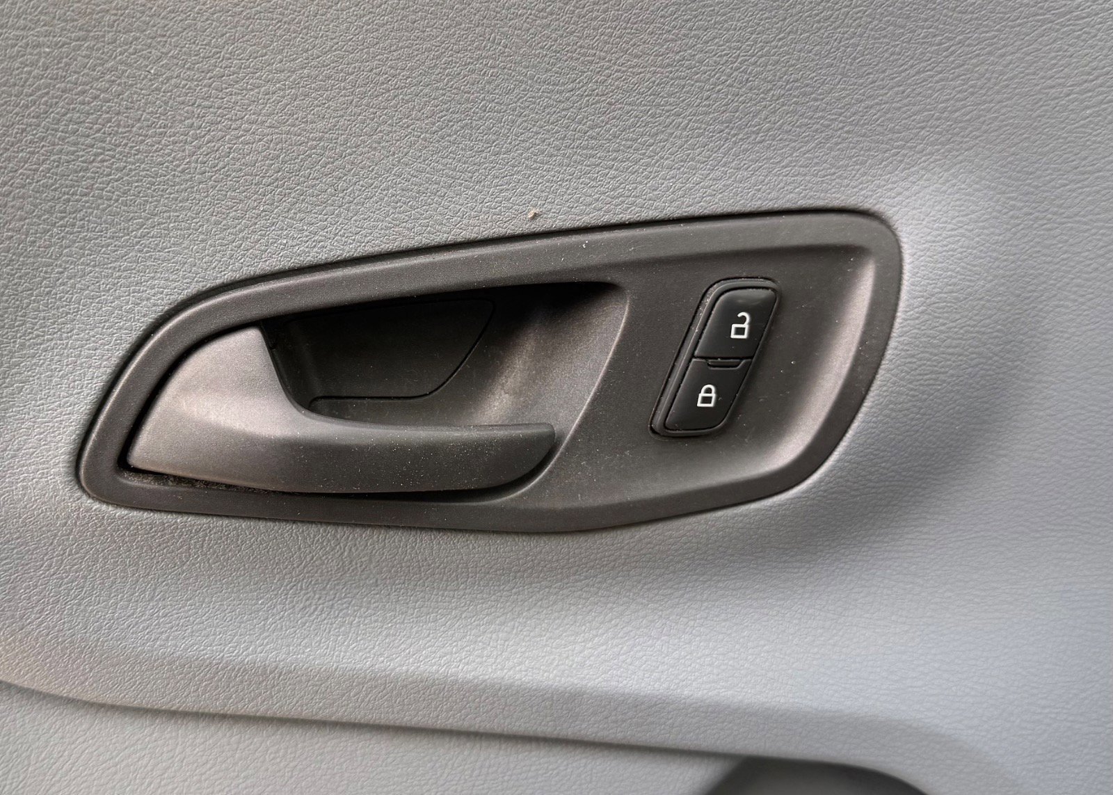 Certified 2019 Ford Transit 350 148 Medium Roof w/ Interior Upgrade Package image 27