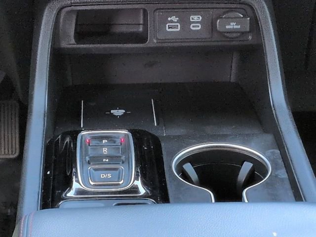 Used 2025 Honda Pilot Black Edition image 19