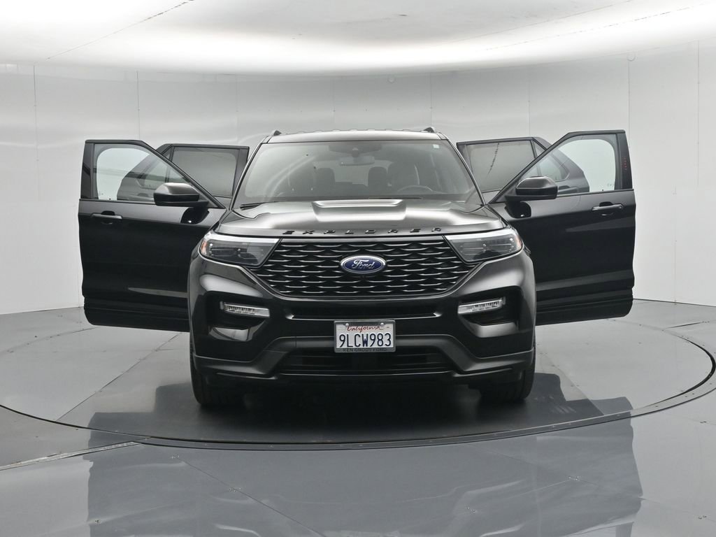 Certified 2024 Ford Explorer ST-Line w/ Class IV Trailer Tow Package RWD image 35