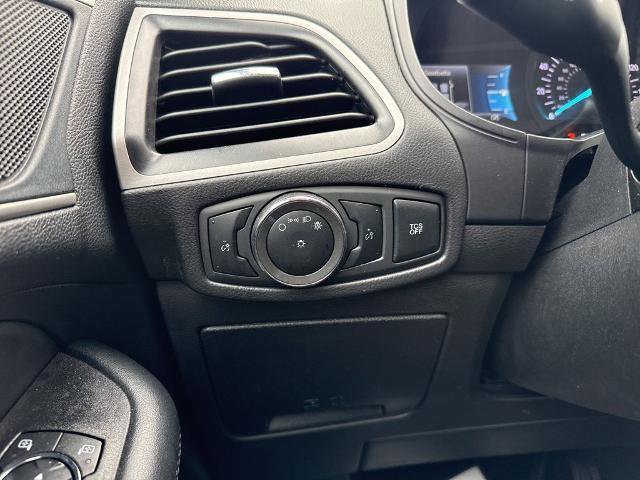 Certified 2024 Ford Edge SEL AWD/4WD image 11