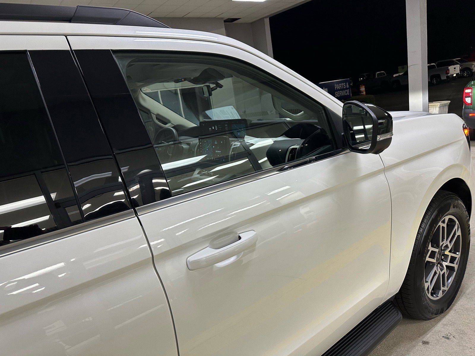 Certified 2025 Ford Expedition Active image 15