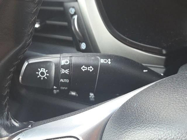 Used 2022 Kia Telluride S AWD/4WD image 43