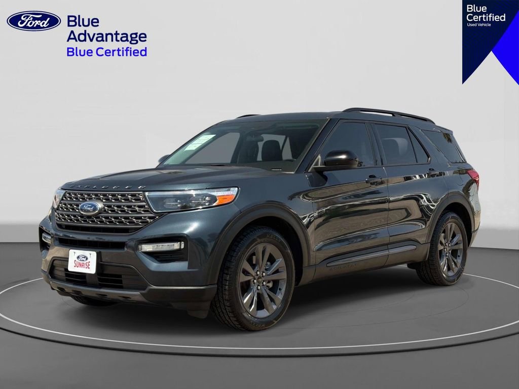 Certified 2023 Ford Explorer XLT w/ Equipment Group 202A