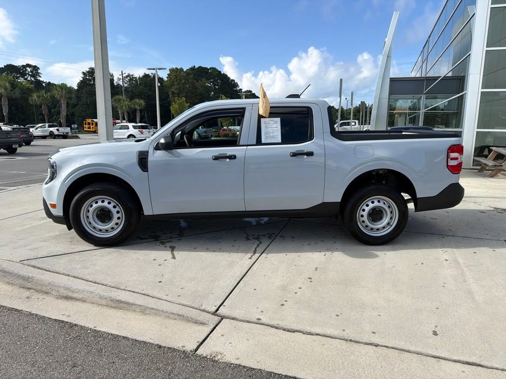 Certified 2025 Ford Maverick XL w/ Equipment Group 102A AWD/4WD image 4