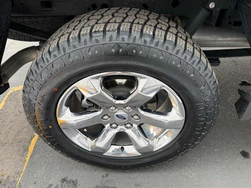 Certified 2022 Ford F150 XLT w/ Equipment Group 302A High image 8