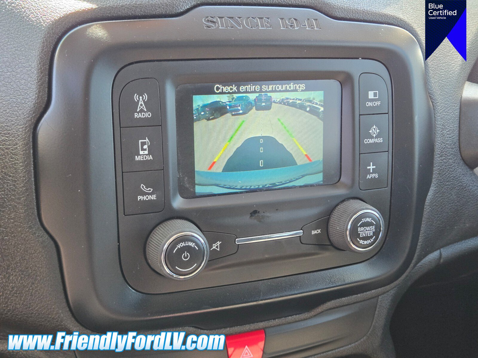 Used 2017 Jeep Renegade Latitude AWD/4WD image 21