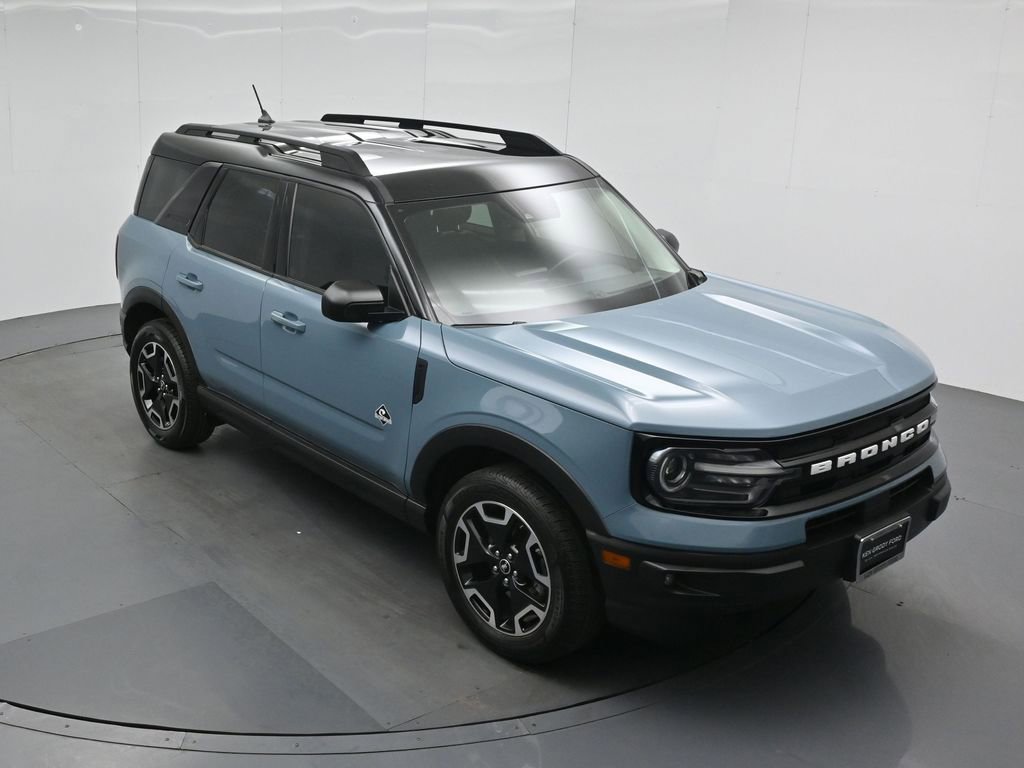 Certified 2021 Ford Bronco Sport Outer Banks AWD/4WD image 40