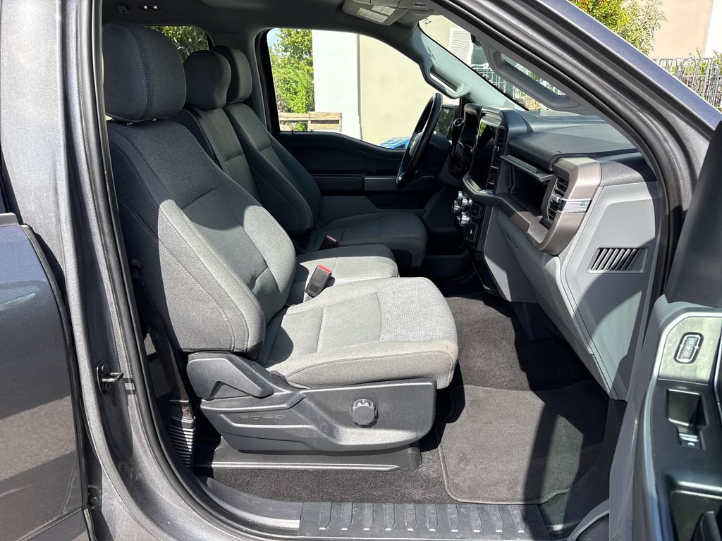 Certified 2025 Ford F150 XLT w/ Equipment Group 301A Standard AWD/4WD image 7