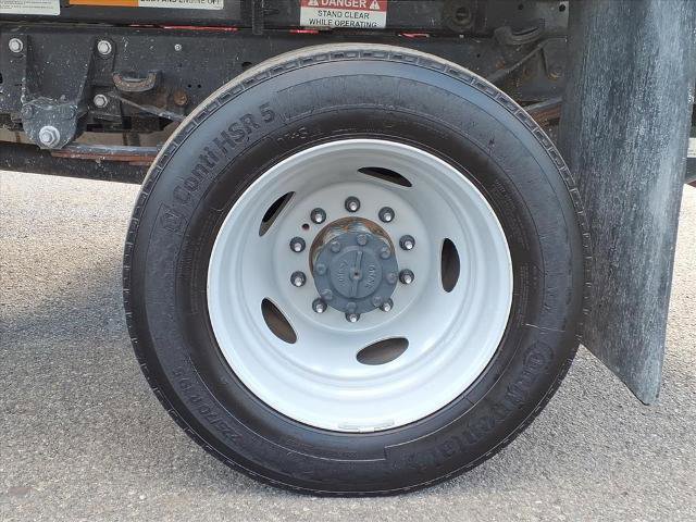 Certified 2024 Ford F550 4x4 SuperCab Super Duty image 22