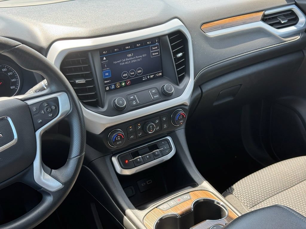 Used 2023 GMC Acadia SLE w/ Driver Convenience Package FWD image 29