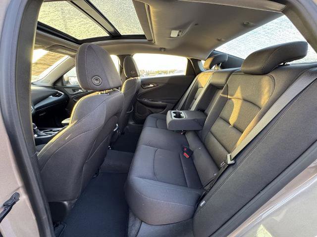 Used 2024 Chevrolet Malibu LT image 14